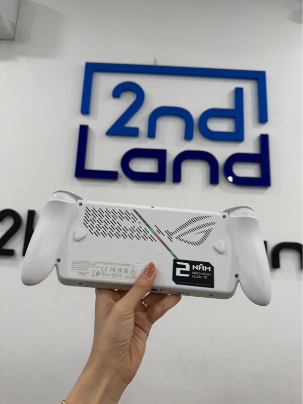 Máy chơi game cầm tay Asus ROG Xbox Ally - AMD Ryzen Z2A - 16/512gb ssd - 120hz - Màu trắng - Pin 98% - Ngoại hình 98% - FullBox - còn BH cellphoneS đến 20/03/2028