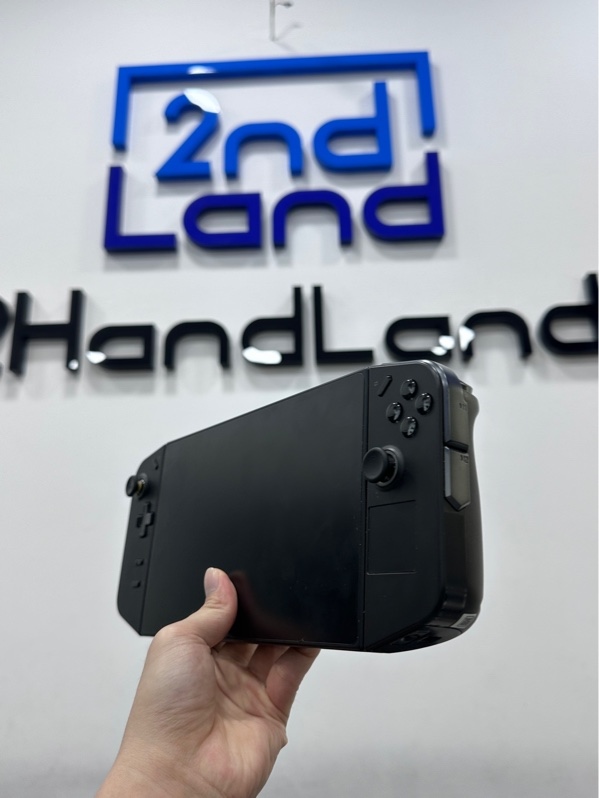 Máy chơi game cầm tay Lenovo Legion Go 83E1 - CPU AMD Ryzen Z1 Exteme - Ram 16GB/512GB SSD (82%) - Pin 94% - Màu đen - Ngoại hình 98% - Dán cường lực - Kèm sạc zin