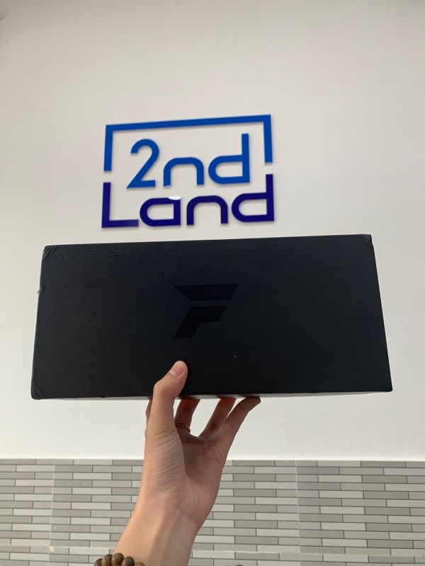 Máy chơi game cầm tay OneXplayer OneXFly F1 Pro - AMD AI 9 HX 370 - Radeon 980M - Ram 32GB/SSD 2TB - Màu đen - Pin 100% - Ngoại hình: 98% - Fullbox 4