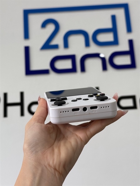 Máy chơi game cầm tay R36S - Kèm thẻ nhớ 64GB - Trắng - 98% - Kèm box + sạc 2