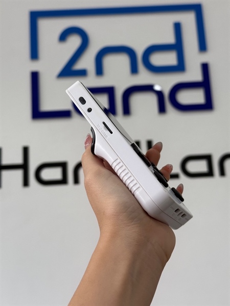 Máy chơi game cầm tay R36S - Kèm thẻ nhớ 64GB - Trắng - 98% - Kèm box + sạc 3