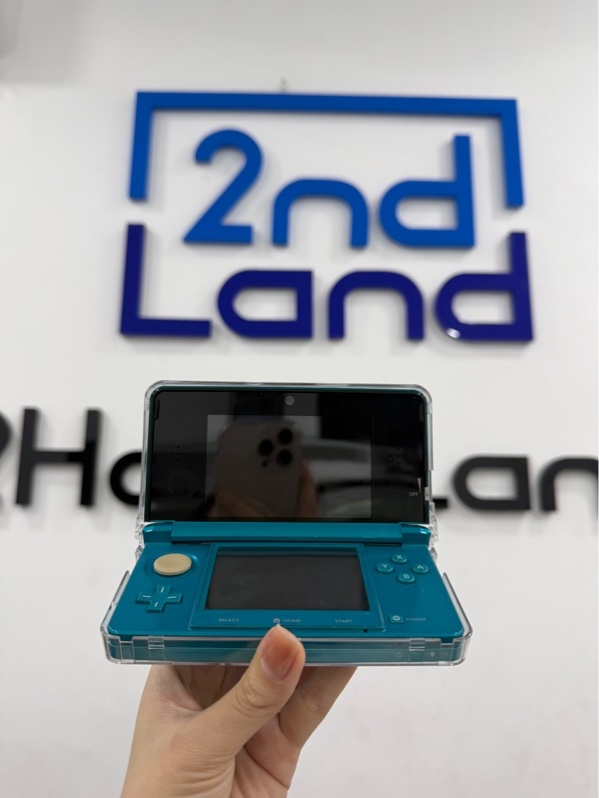 Máy chơi game Nintendo 3DS - đã hack - Màu xanh ngọc - Ngoại hình 97%- màn trên dưới ố vàng - Kèm 1 cáp sạc , 1 thẻ nhớ 32Gb