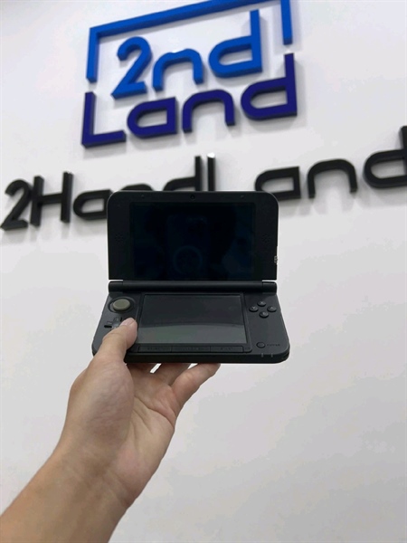 Máy chơi game Nintendo 3DS XL - Ngoại hình 97% - Màn ám - Kèm bút + Sạc + Thẻ nhớ 4GB 1