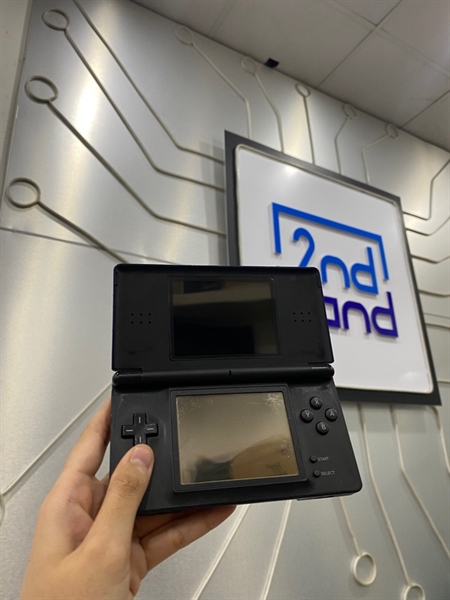 Máy chơi game Nintendo DS Lite - Màu xanh đen - Ngoại hình: 97% - Đã hack - Kèm bút, thẻ 4GB ( đã chép một số game )