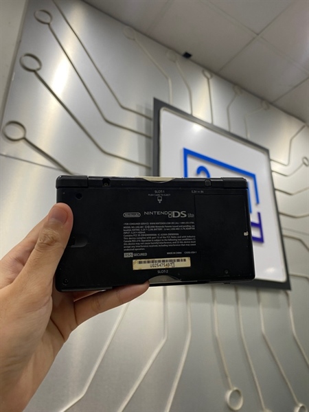 Máy chơi game Nintendo DS Lite - Màu xanh đen - Ngoại hình: 98% - Chưa hack - Kèm bút, thẻ 4GB - Body 2