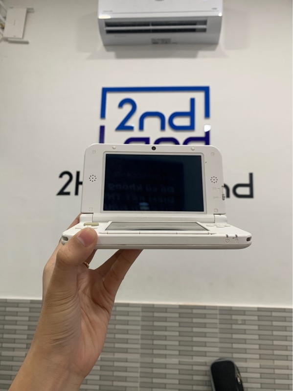 Máy chơi game Nintendo Old 3DS LL - Màu trắng - Ngoại hình: 97% - Đã Hack - Kèm sạc