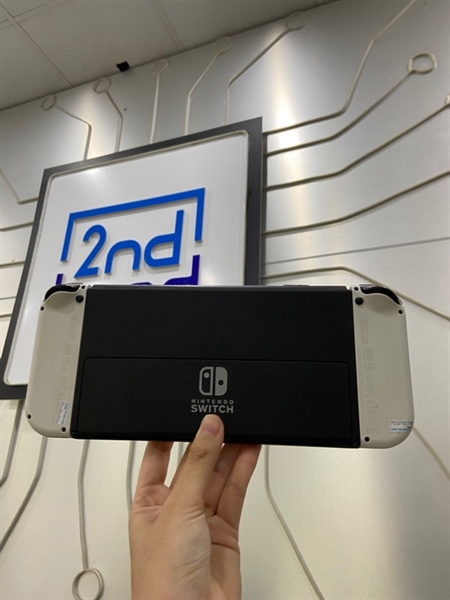 Máy chơi game Nintendo Oled - Hack thẻ 64GB - Joycon màu trắng - Ngoại hình: 98% - Kèm dock xuất hình + HDMI + sạc + túi chống sốc 1