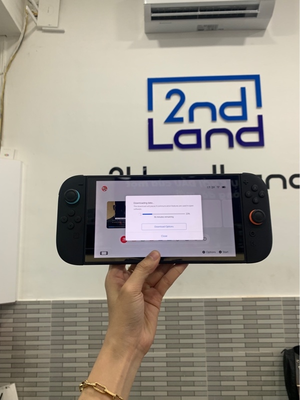 Máy chơi game Nintendo switch 2 - Màu đen - Ngoại hình: 98% - Không sạc