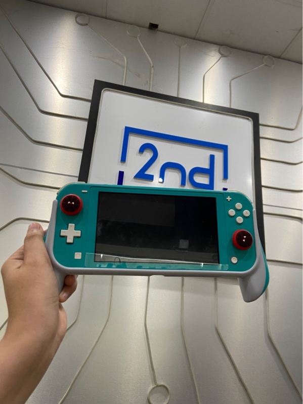 Máy chơi game Nintendo Switch Lite - 128GB - Đã hack - Màu xanh - Ngoại hình: 96% - Núm 2 cần chảy nhựa , ố nhiều - Kèm Box + sạc + thẻ 128gb