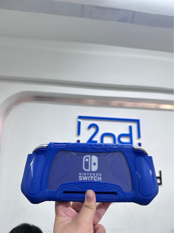 Máy chơi game Nintendo Switch Lite - Chưa hack - 32gb - Màu xanh - Ngoại hình 98% - Fullbox, kèm túi, ốp