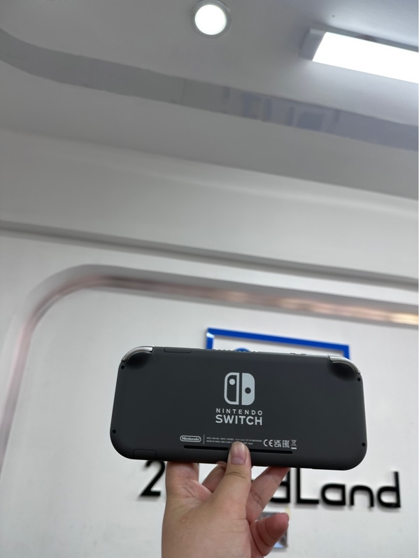 Máy chơi game Nintendo Switch Lite - Chưa hack - Màu xám đen - Ngoại hình 98% - Kèm sạc