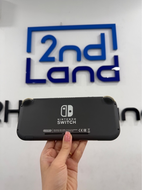 Máy chơi game Nintendo switch lite - Chưa hack - Màu xám - Ngoại hình 98% - Màn vàng viền nhẹ , ố nút bấm - Kèm 1 túi tróc da ,1 sạc