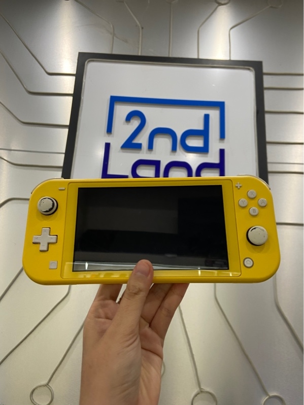 Máy chơi game Nintendo Switch Lite - Đã hack thẻ 128GB - Màu vàng - Ngoại hình: 97% - Kèm sạc