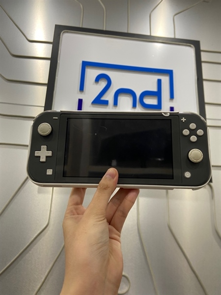 Máy chơi game Nintendo Switch Lite - Hack - Màu xám - Ngoại hình: 97% - Màn trầy, Bể lẫy nắp thẻ game - Kèm sạc + thẻ 128GB