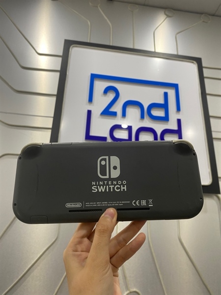 Máy chơi game Nintendo Switch Lite - kèm thẻ 128GB - Đã hack - Màu đen - Ngoại hình: 98% - FullBox 2