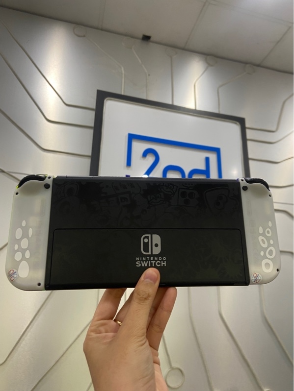Máy chơi game Nintendo Switch OLED - Bản Splatoon 3 - Đã hack thẻ 128gb - Màu đen - Ngoại hình: 97.5% - FullBox