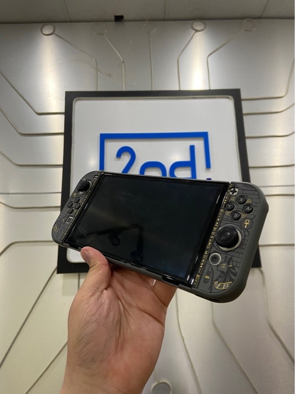 Máy chơi game Nintendo Switch Oled - Chưa hack - Màu đen -Ngoại hình: 97.5% - FullBox