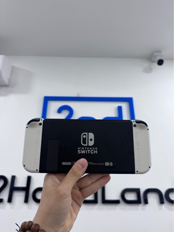 Máy chơi game Nintendo switch Oled - Chưa hack - Màu trắng - Ngoại hình 98% - Fullbox