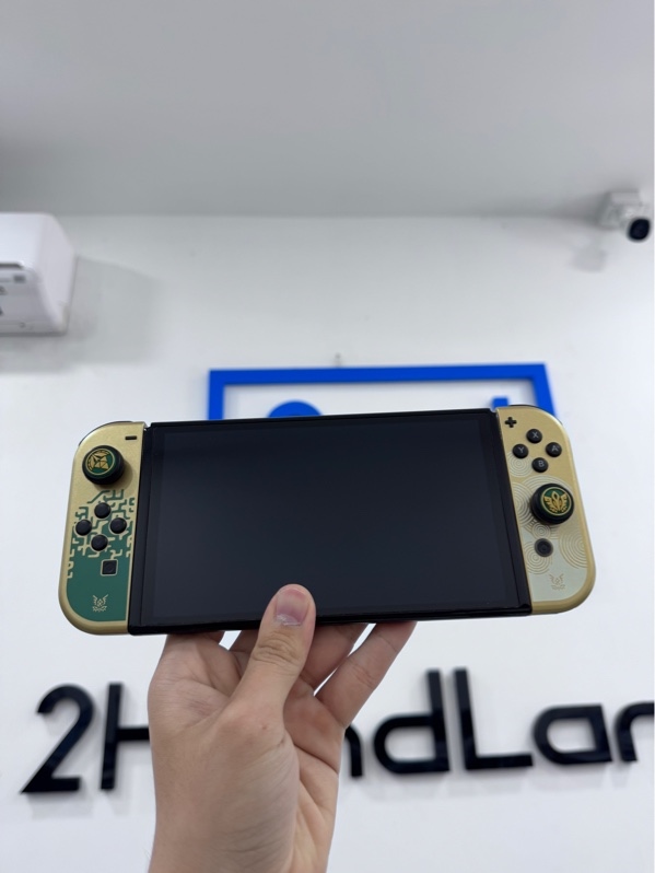 Máy chơi game Nintendo switch oled - Chưa hack - Màu vàng đen - Ngoại hình 98% - Fullbox, kèm túi