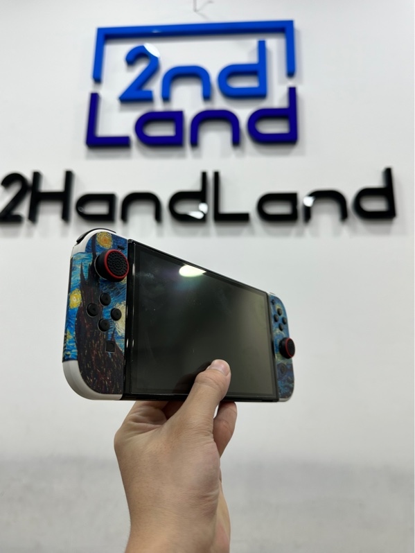 Máy chơi game Nintendo Switch Oled - Đã hack - Màu trắng - Ngoại hình 97% - Núm tay cầm nứt - Kèm Full phụ kiện (thiếu box) + Thẻ 256GB + Túi