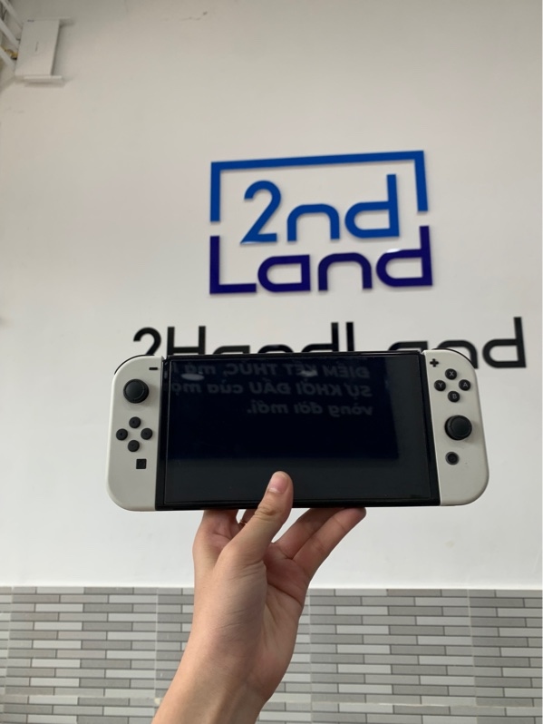 Máy chơi game Nintendo Switch Oled - Đã hack - Màu trắng - Ngoại hình: 97% - Ố, thiếu grip nhỏ - Fullbox, kèm thẻ nhớ 256GB