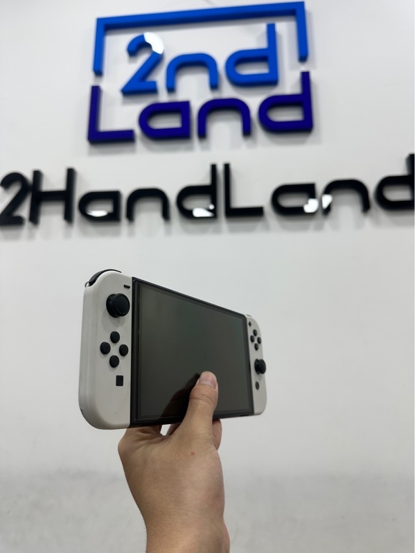 Máy chơi game Nintendo Switch Oled - Đã hack - Màu trắng - Ngoại hình: 98% - Fullbox + Thẻ 256GB
