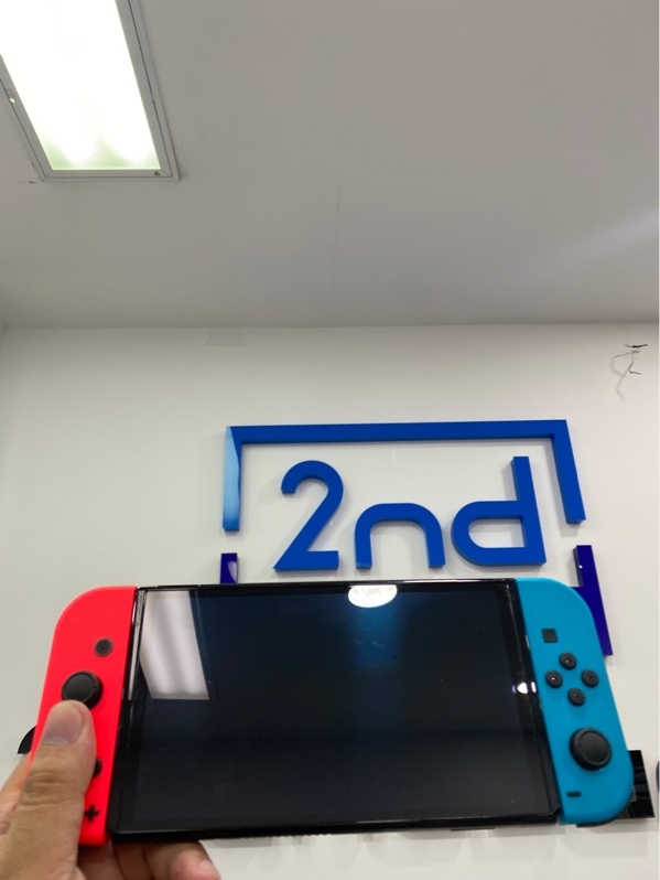 Máy chơi game Nintendo Switch Oled - Đã hack thẻ 128GB - Màu đen - Ngoại hình: 97.5% - Thiếu cặp Wriststrap Dupe - FullBox