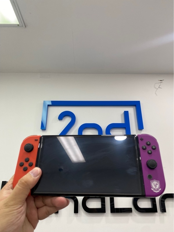 Máy chơi game Nintendo Switch Oled - Đã hack - Thiếu HDMI - Màu đen - Ngoại hình: 98% - Kèm thẻ 256GB + FullBox