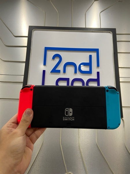 Máy chơi game Nintendo Switch Oled Hack - Màu neon - Ngoại hình: 97% - Màn trầy - Kèm thẻ 512GB + Sạc 2