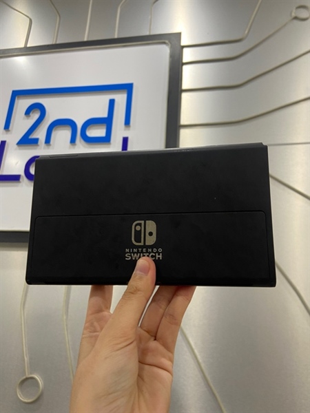 Máy chơi game Nintendo Switch Oled - Màu đen - Ngoại hình: 98% - FullBox + thẻ 128GB + case chống sốc + grip skull&co 3
