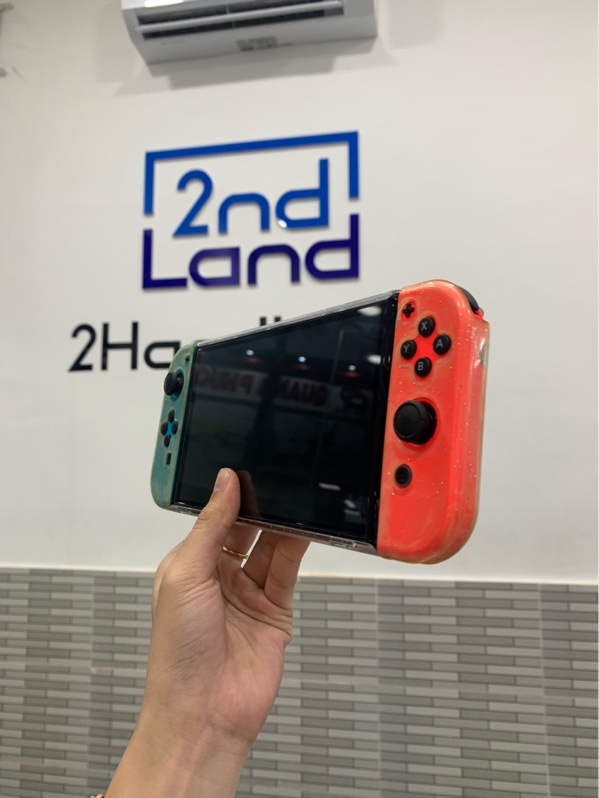 Máy chơi game Nintendo Switch Oled - Màu neon - Ngoại hình: 97% - Đủ phụ kiện - Body