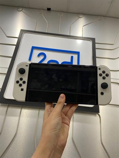 Máy chơi game Nintendo Switch Oled - Màu trắng - Ngoại hình: 98% - Đủ phụ kiện