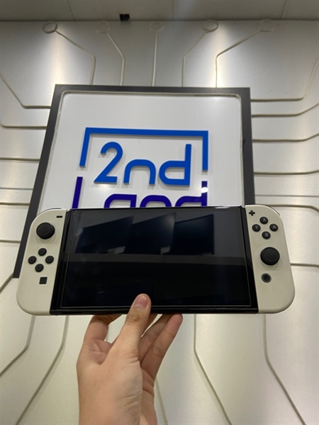 Máy chơi game Nintendo Switch Oled - Màu trắng - Ngoại hình: 98% - Ố nhẹ - Kèm túi + thẻ 256GB + Dock ( không nắp đậy ) + tay cầm + HDMI 1