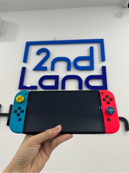 Máy chơi game Nintendo Switch Oled - Ram 256GB - Màu đen đỏ xanh - Đã hack làm thẻ - FullBox đủ phụ kiện , kèm 1 túi