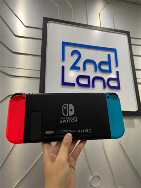 Máy chơi game Nintendo Switch V1 - 128GB - Đã hack - Màu đen - Ngoại hình: 97% - Tróc cao su joycon trái - FullBox ( thiếu 2 grip nhỏ) 2