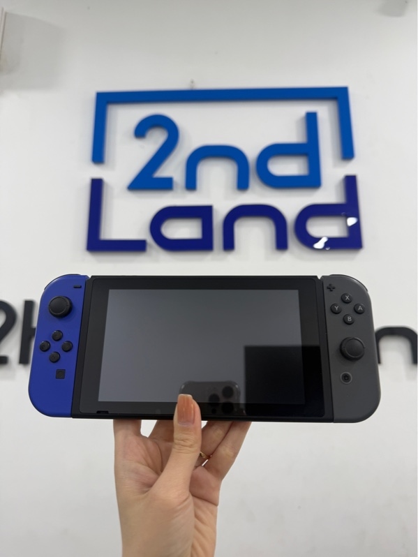Máy chơi game Nintendo Switch V1 - Chưa hack - Ngoại hình 98% - Màn xước nhẹ , màn tối 4 góc nhẹ - trầy xước - Kèm sạc