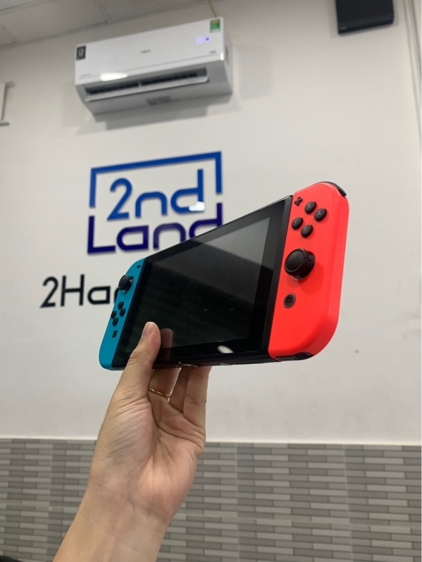 Máy chơi game Nintendo switch v1 - Đã hack - Màu neon - Ngoại hình: 97% - Màn trầy + ám hồng, lỏng joycon trái - Kèm dock + thẻ 256gb