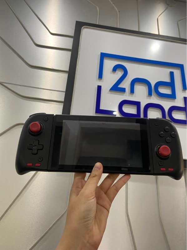 Máy chơi game Nintendo Switch V1 - Đã hack thẻ 128GB - Màu đen - Ngoại hình: 97% - Kèm sạc + joycoins linh kiện