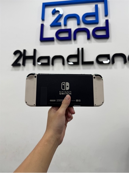 Máy chơi game Nintendo Switch V2 - Đã hack - Màu trắng xanh - Ngoại hình 97% - Fullbox - Kèm thẻ 128GB 2