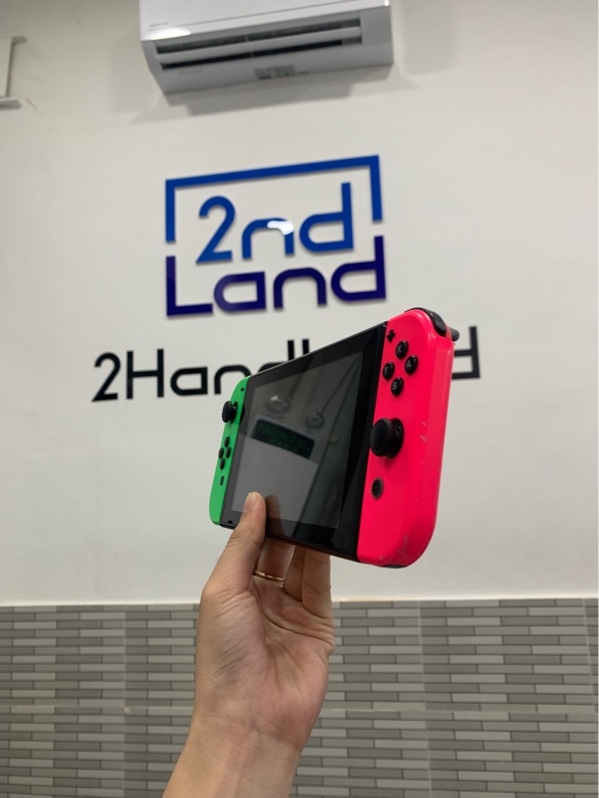 Máy chơi game Nintendo Switch V2 - Đã hack - Màu xanh hồng - Ngoại hình: 96% - Màn ám hồng - Kèm thẻ nhớ 128gb + túi + ốp + sạc