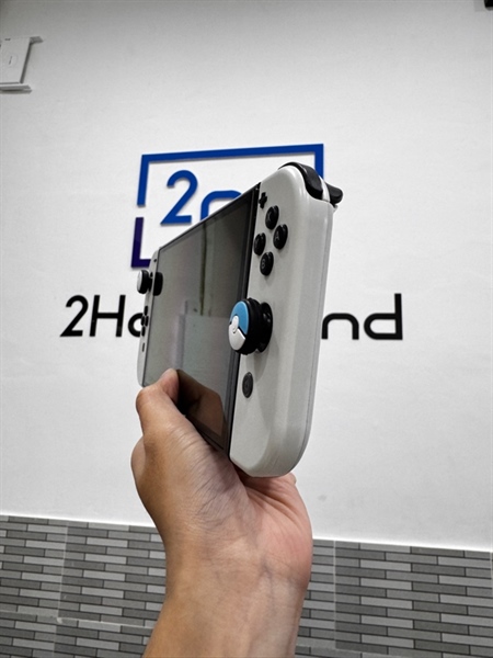 Máy chơi game Nintento Switch Oled - Đã hack - Màu trắng - Ngoại hình: 98% - Fullbox, kèm túi + thẻ 128GB 2