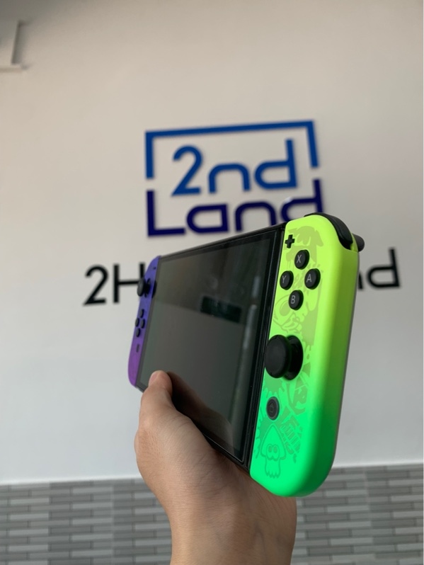 Máy chơi game Nitendo Stwich OLED - Bản hack - Màu xanh tím - Ngoại hình: 98% - Fullbox + thẻ nhớ 512GB