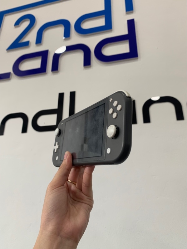 Máy chơi game Nitendo Switch Lite - Đã hack - Màu xám - Ngoại hình: 97% - Trầy body - Kèm sạc linh kiện + thẻ 128gb