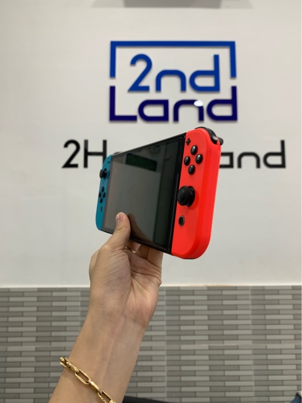 Máy chơi game Nitendo Switch Oled - Đã hack - Màu neon - Ngoại hình: 97% - Tróc joycon trái dính keo - Fullbox, kèm thẻ 256GB