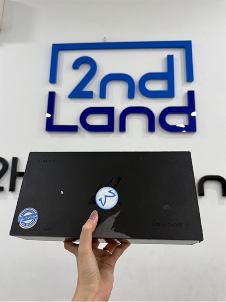 Máy chơi game OneXPlayer mini - i7-1195G7 - Ram 16gb/1Tb SSD - Màu đen - Pin 87% - Ngoại hình 97% - Viền xước nhẹ - kèm Box , sạc