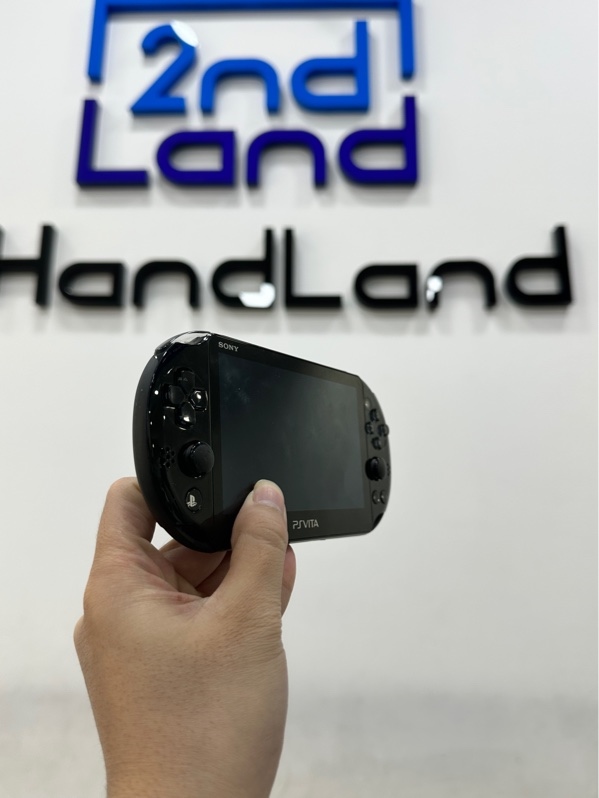 Máy chơi game PS Vita 2000 - Đã hack - Màu đen - Ngoại hình 97% - Kèm box + Sạc + Túi đựng + Thẻ 64GB
