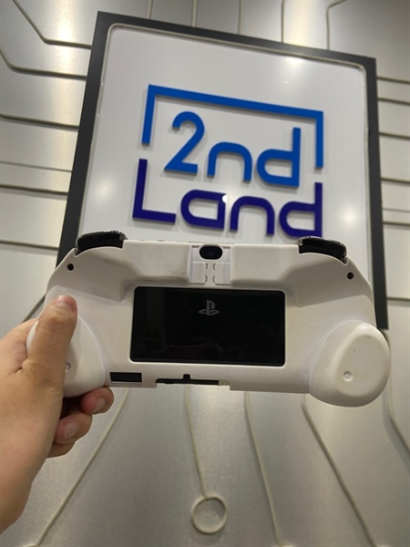 Máy chơi game PS Vita 2000 - Đã hack - Màu đen - Ngoại hình: 98% - Kèm thẻ nhớ 32GB + Sạc + hand grip L2R2 2