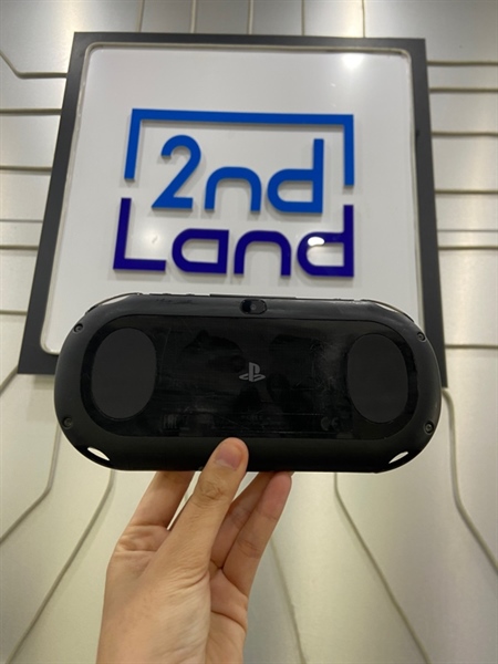 Máy chơi game PS Vita 2000 - Hack - Màu đen - Ngoại hình: 96% - Loa rè, màn ám vàng - Body 1