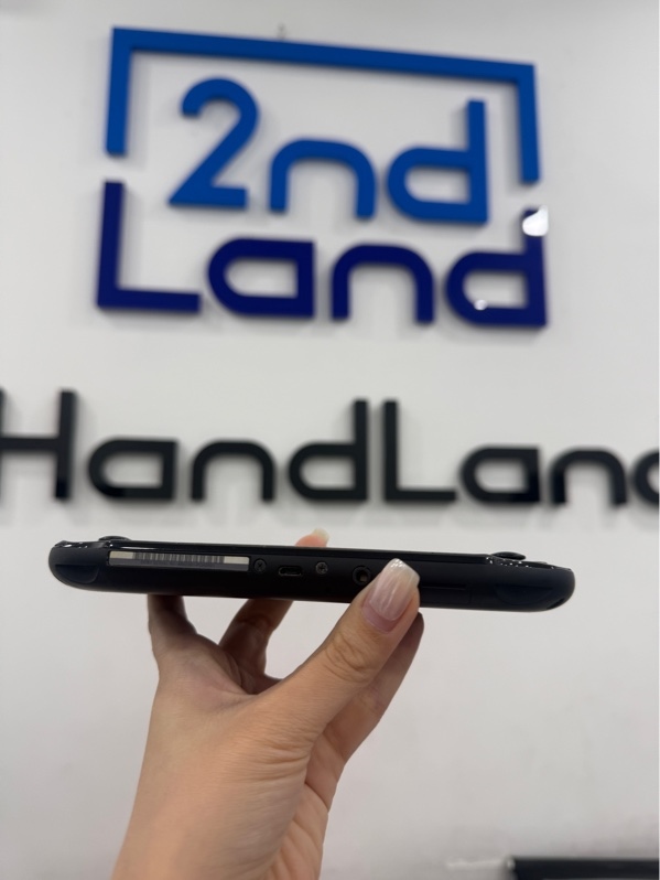 Máy chơi game PS Vita PCh-2001 - Đã hack - Màu đen - Ngoại hình 98% - Kèm thẻ 128Gb , sạc linh kiện