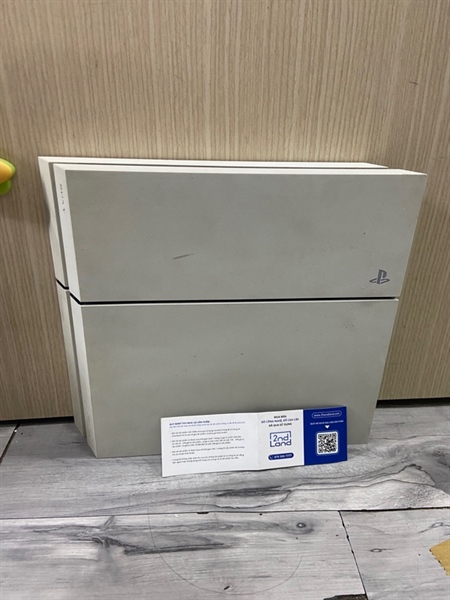 Máy chơi game PS4 Fat - 250GB ( máy thay ổ ) - CUH-1200A - Firmware 9.6 - Máy nhật ( xài điện 110V) - Màu trắng - Ngoại hình: 97% - Kèm 1 tay